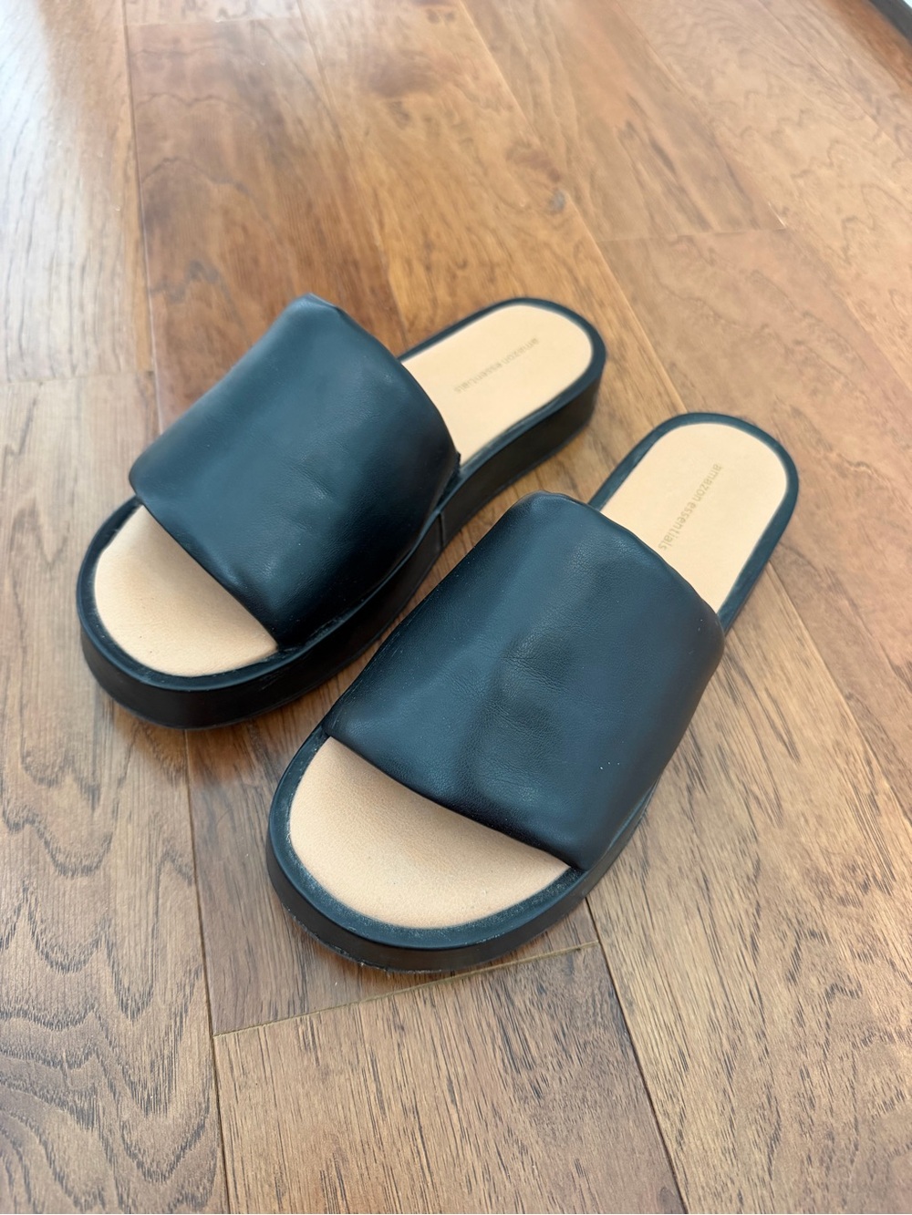 Black Slide Flatform Platform Sandals for Women - Minimal Leather Look
